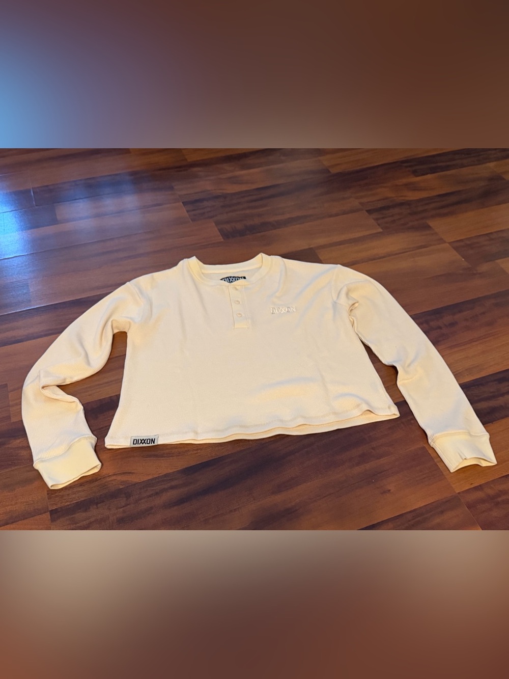 DIXXON Cream Cropped Henley Long-Sleeve Top